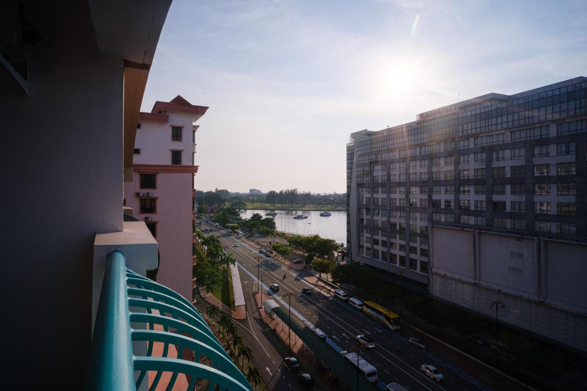 Petronella Apartment C1 Marina Court Κότα Κιναμπαλού Εξωτερικό φωτογραφία